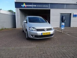 Grijs, metallic lak Gebruikt 2011 VW Golf Plus Highline MPV | € 6.750 (Goede deal)