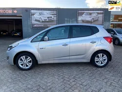 Grijs Gebruikt 2013 Hyundai ix20 MPV | € 7.995 (Eerlijke prijs)