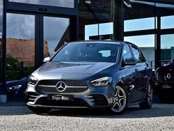 Grijs Gebruikt 2021 Mercedes 200 AMG line Stationwagen | € 24.990 (Super prijs)