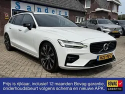 Wit Gebruikt 2019 Volvo V60 R-Design Stationwagen | € 22.950 (Iets duurder)
