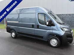 Grijs Gebruikt 2023 Peugeot Boxer Van | € 26.940 (Duur)