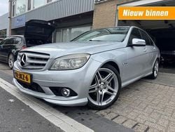 Grijs Gebruikt 2009 Mercedes C180 AMG Sedan | € 6.495 (Goede deal)