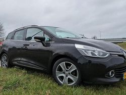 Gebruikt 2015 Renault Clio IV Night&Day Stationwagen | € 5.250 (Goede deal)