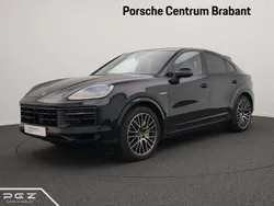 Chromite zwart metallic Gebruikt 2023 Porsche Cayenne SUV | € 104.750 (Super prijs)