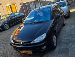 Zwart Gebruikt 2008 Peugeot 206 Hatchback | € 1.600 (Eerlijke prijs)