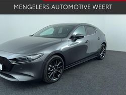 Grijs Gebruikt 2023 Mazda 3 Comfort Hatchback | € 31.745 (Iets duurder)