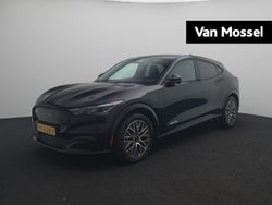 Zwart Gebruikt 2025 Ford Mustang Mach-E Premium SUV | € 49.945 (Iets duurder)