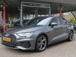 Grijs Gebruikt 2020 Audi A3 Edition .1 Sedan | € 26.950 (Duur)