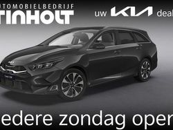 Zwart, metallic lak Nieuw 2025 Kia Ceed Sportswagon Stationwagen | € 30.790 (Eerlijke prijs)