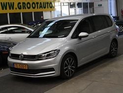 Grijs Gebruikt 2016 VW Touran MPV | € 12.944 (Eerlijke prijs)