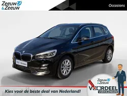Zwart Gebruikt 2019 BMW 218 Executive Stationwagen | € 19.950 (Eerlijke prijs)