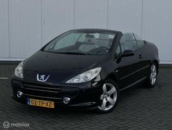 Zwart Gebruikt 2007 Peugeot 307 CC Cabriolet | € 3.250