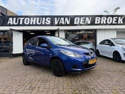 Blauw Gebruikt 2008 Mazda 2 Exclusive Hatchback | € 3.945 (Eerlijke prijs)