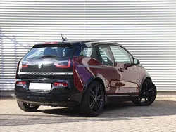 Rood Gebruikt 2022 BMW i3 Comfort Edition Hatchback | € 27.950