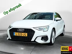 Wit Gebruikt 2021 Audi A3 Sportback Business Hatchback | € 21.400 (Eerlijke prijs)