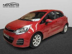 Rood Gebruikt 2017 Kia Rio Hatchback | € 10.750 (Eerlijke prijs)