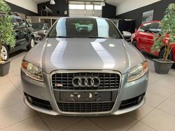 Grijs Gebruikt 2006 Audi A4 S-Line Sedan | € 3.900