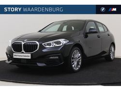 Saphirschwarz Gebruikt 2021 BMW 120 Hatchback | € 24.750 (Eerlijke prijs)