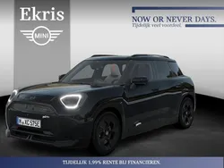 Zwart Nieuw 2025 Mini Cooper Hatchback | € 43.021 (Super prijs)
