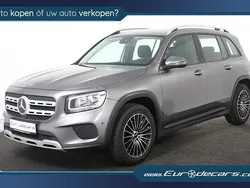Grijs, metallic lak Gebruikt 2021 Mercedes GLB200 SUV | € 33.800