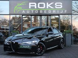 Zwart Gebruikt 2019 Alfa Romeo Giulia Super Sedan | € 27.900 (Eerlijke prijs)