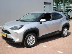 Grijs Gebruikt 2024 Toyota Yaris Cross Active SUV | € 28.749 (Eerlijke prijs)