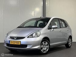 Grijs Gebruikt 2006 Honda Jazz LS Hatchback | € 5.945 (Duur)