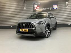 Grijs Gebruikt 2024 Toyota Corolla Cross Style SUV | € 36.400 (Eerlijke prijs)