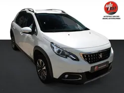 Wit Gebruikt 2018 Peugeot 2008 Allure SUV | € 11.700 (Eerlijke prijs)
