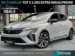 Grijs Gebruikt 2023 Renault Clio V Techno Hatchback | € 23.495 (Iets duurder)