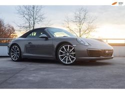 Grijs (metallic) Gebruikt 2017 Porsche 911 Carrera 4 Cabriolet Cabriolet | € 107.500