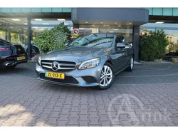 Grijs Gebruikt 2018 Mercedes C180 Advantage Sedan | € 22.450 (Eerlijke prijs)