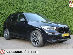 Zwart, metallic lak Gebruikt 2020 BMW X5 Executive SUV | € 58.950 (Duur)