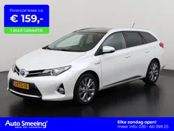 Wit Gebruikt 2013 Toyota Auris Hybrid Stationwagen | € 12.495 (Eerlijke prijs)
