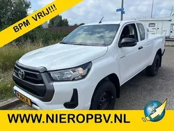 Wit Nieuw 2024 Toyota HiLux Comfort Pickup | € 39.250 (Eerlijke prijs)