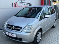 Grijs, metallic lak Gebruikt 2005 Opel Meriva Enjoy MPV | € 2.650 (Eerlijke prijs)