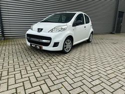 Wit Gebruikt 2011 Peugeot 107 Hatchback | € 1.499 (Goede deal)