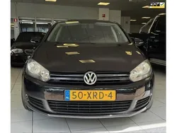 Zwart, metallic lak Gebruikt 2012 VW Golf VII Comfortline Hatchback | € 9.950 (Eerlijke prijs)