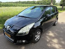 Zwart Gebruikt 2011 Peugeot 5008 MPV | € 1.980 (Goede deal)
