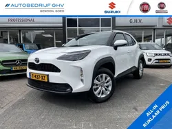 Wit Gebruikt 2023 Toyota Yaris Cross Active SUV | € 27.650 (Eerlijke prijs)