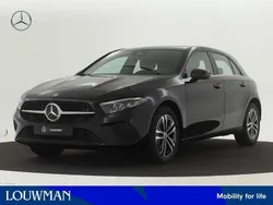 Zwart, metallic lak Nieuw 2024 Mercedes A250 Edition Hatchback | € 40.230 (Super prijs)