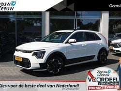 Clear white Gebruikt 2023 Kia e-Niro SUV | € 31.445 (Eerlijke prijs)