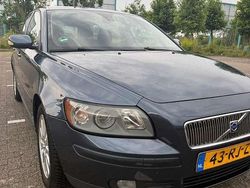 Blauw Gebruikt 2005 Volvo V50 Stationwagen | € 2.450 (Eerlijke prijs)
