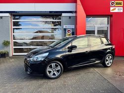 Zwart Gebruikt 2014 Renault Clio GrandTour Night&Day Stationwagen | € 6.450 (Eerlijke prijs)