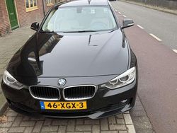 Zwart Gebruikt 2012 BMW 320 Executive Sedan | € 9.600 (Goede deal)