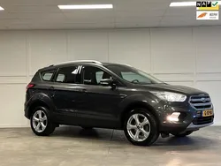 Grijs Gebruikt 2019 Ford Kuga Titanium SUV | € 15.950 (Eerlijke prijs)