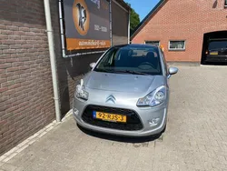 Grijs, metallic lak Gebruikt 2011 Citroën C3 Dynamique Hatchback | € 2.799 (Goede deal)
