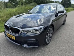 Zwart Gebruikt 2018 BMW 520 Executive Sedan | € 24.950 (Eerlijke prijs)