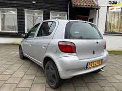 Grijs Gebruikt 2002 Toyota Yaris Sol Hatchback | € 2.190 (Goede deal)