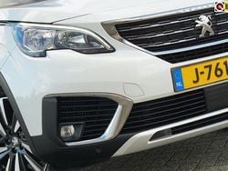 Wit Gebruikt 2020 Peugeot 5008 Allure MPV | € 18.425 (Eerlijke prijs)